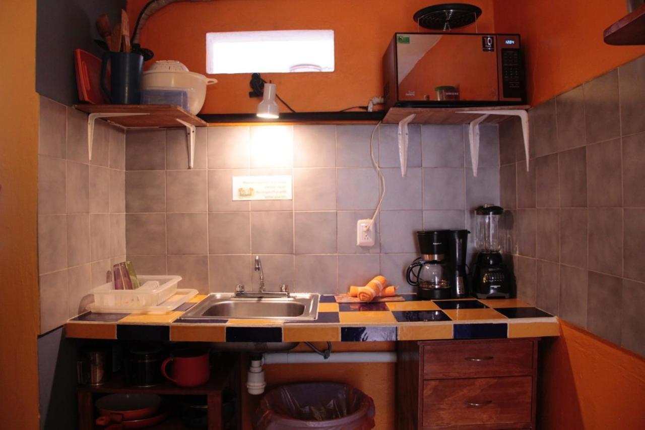 Отель La Casa Naranja Исла-Мухерес Экстерьер фото